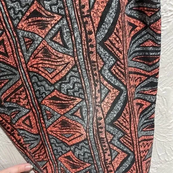 International baggyz vintage abstract straight leg pants size small